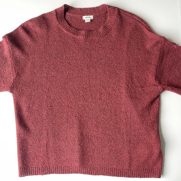 Garage Sweater - Picture 2 of 4